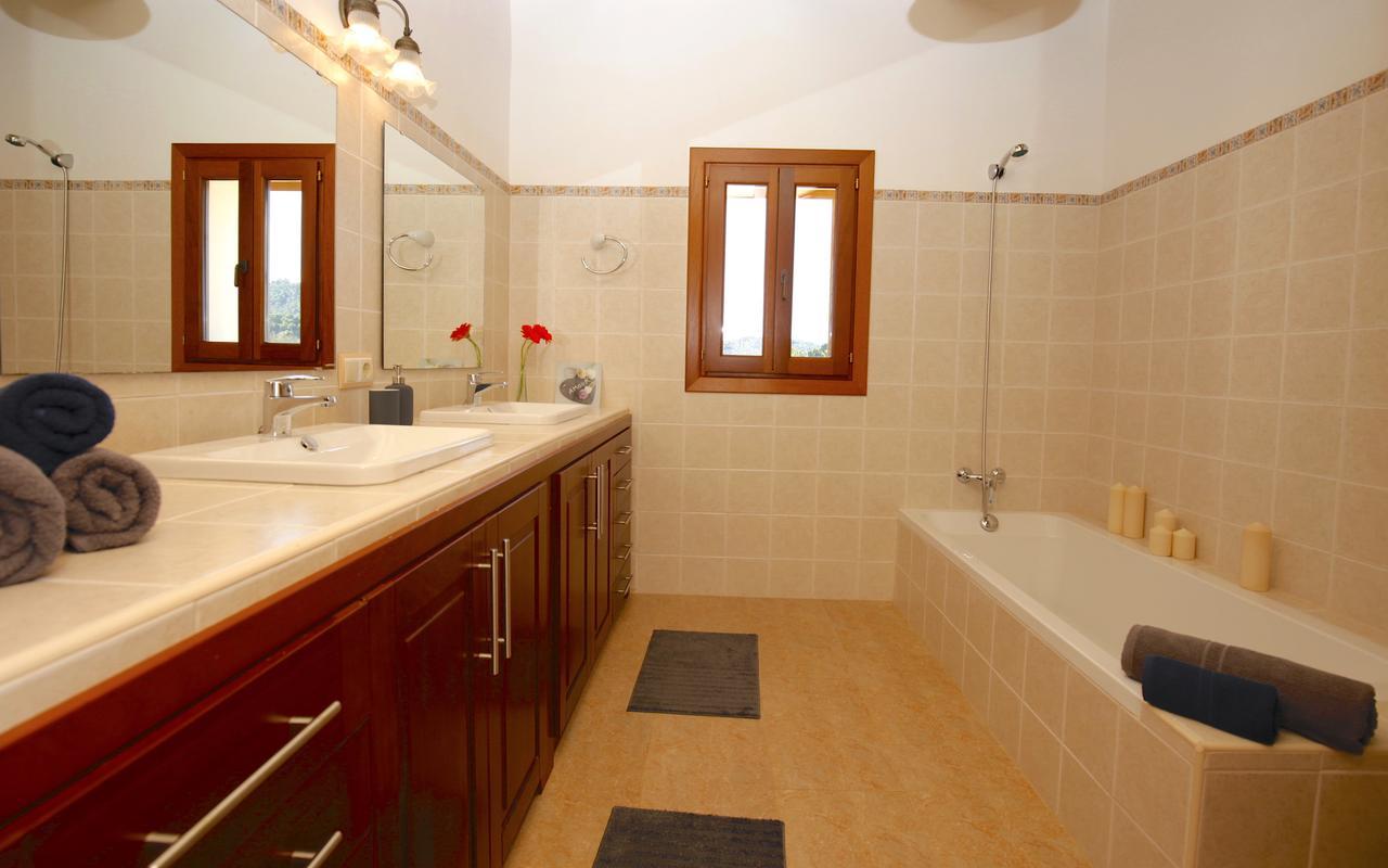 Quality Villa Sa Tapia 포레레스 외부 사진